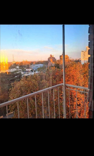 Excelente Apartamento En Zona Residencial