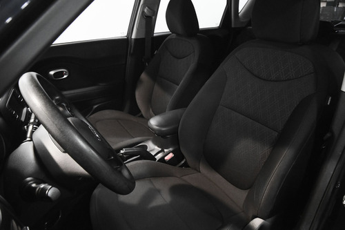 Imagen 14 de 15 de Kia Soul 2018 1.6 Lx At