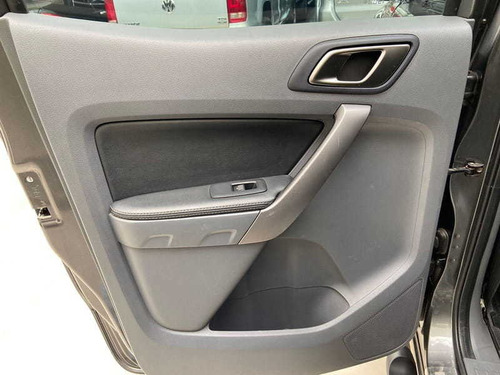 Imagem 9 de 15 de Ford Ranger 3.2 Limited 4x4 Cd 20v Diesel 4p Aut 2017