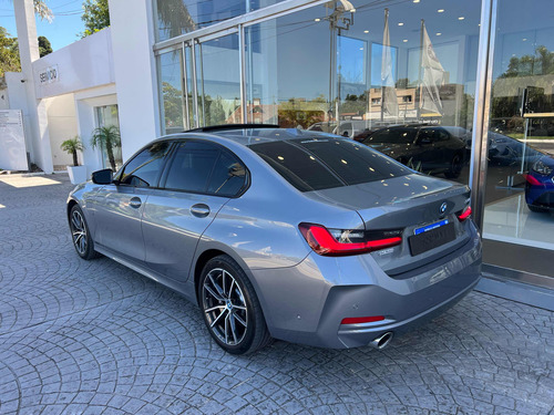 BMW Serie 3 2.0 330E Sedan Sportline