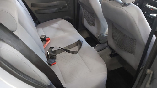 Volkswagen Suran Confortline 1.6