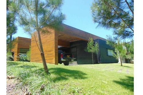 Imagen 5 de 13 de Costa Esmeralda - Casa En Venta En Barrio Golf 2