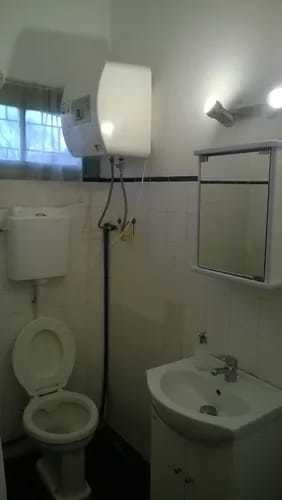 Imagen 7 de 12 de Casa En Venta De Dos Dormitorios A Metros De Plaza De Toros