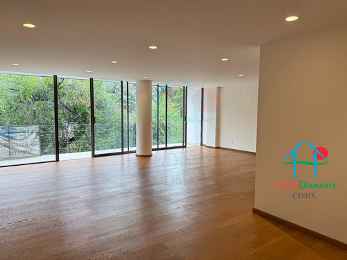 Mariscal Sucre A. Departamento Remodelado Con Terraza Y 3 Recámaras