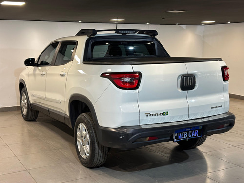 Fiat Toro 1.8 Endurance 16v Flex 4x2 Aut. 4p