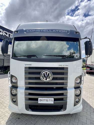 Vw 30-330 Bitruck 8x2 2023 Bau Carga Seca Unico Dono