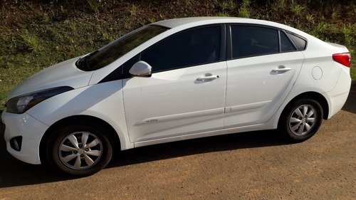 Hyndai Hb20s 1.6 Style
