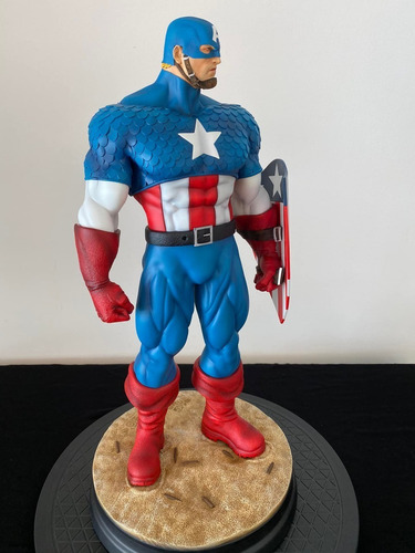 Beast Mode Captain America 1/4 Statue