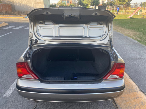 Ford Focus Lx Base Aa At