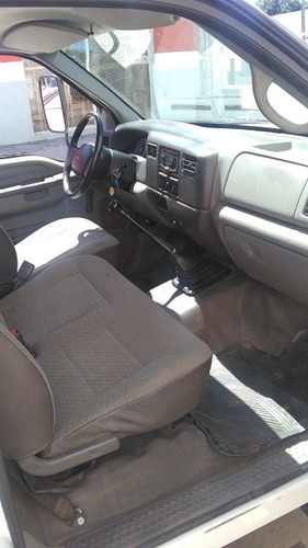 Ford 4000