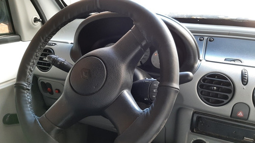 Imagen 8 de 15 de Renault Kangoo 1.6 2 Furgon Confort Cd Svt 1plc 2010