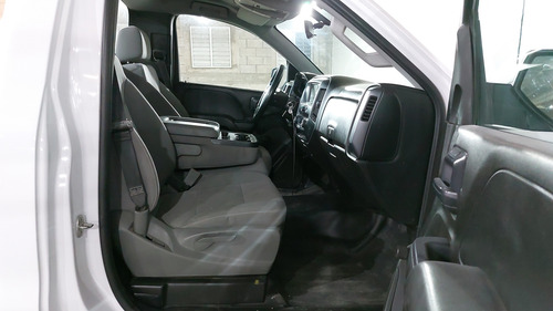 Chevrolet Silverado 1500 4.3 1500 CAB REG F V6 AT