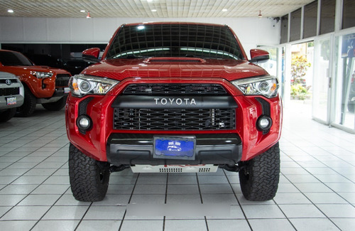 Imagen 2 de 7 de Toyota 4unner 2017 Trdpro