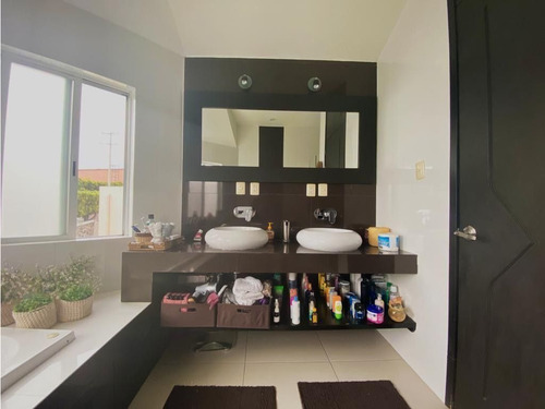 Imagen 7 de 8 de Hermosa Casa En Venta