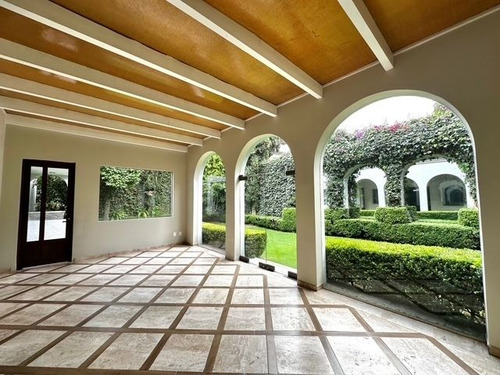 Magnifica Casa En Venta En Las Lomas De Chapultepec