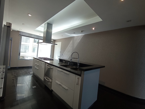 Imagen 13 de 30 de Vendo Apto 268m2 4h/6b/4p Colinas De Tamanaco 8942
