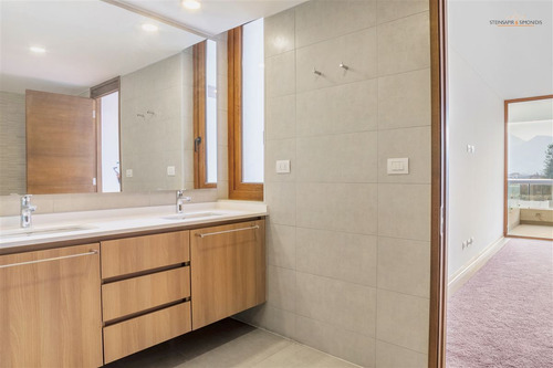Nuevo I Penthouse I Azotea I 4d 5b I 3e I Charles Hamilton
