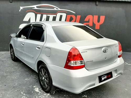 Imagem 5 de 10 de Toyota Etios 2019 1.5 X Plus 16v Aut. 5p