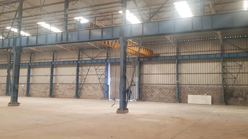 Imagen 10 de 30 de Nave Industrial - Platanos