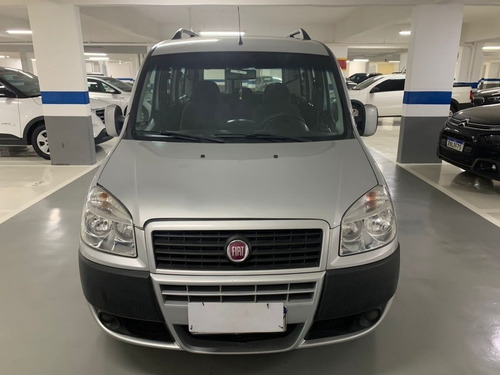 Imagem 5 de 13 de Fiat Doblo Essence Ano 2014 1.8 6 Lugares