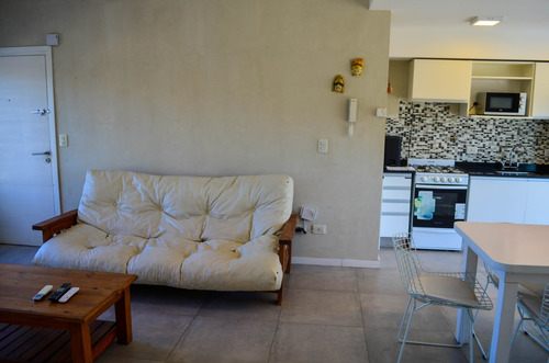 Venta Departamento 2 Dormitorios Las Gaviotas Con Cochera