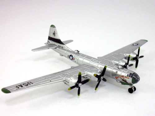 B 29 Superfortress 1 300 Bascula Diecast Modelo