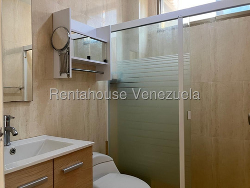 Yb Se Vende Apartamento Remodelado En Los Palos Grandes #25-18980