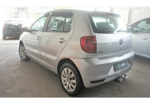 Imagem 6 de 12 de Vw - Volkswagen Fox 1.6 Mi Total Flex 8v 5p