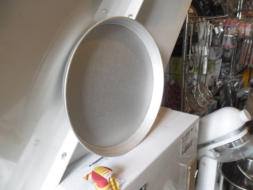 Bandeja Redonda Pizzera Nueva Diámetro 30 Cms Aluminizado 05
