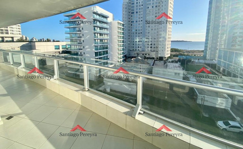 Apartamento 3 Dormitorios En Playa Mansa Punta Del Este