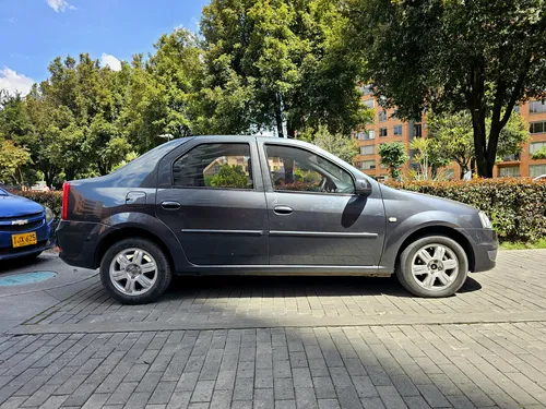 Renault Logan 1.6 Dynamique Fii
