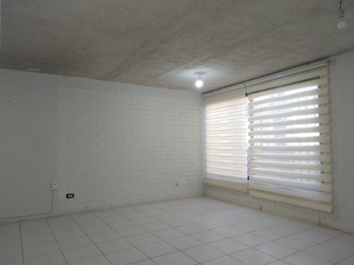 En Venta Departamento (metro Rondizzoni )