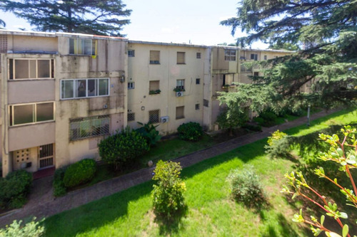 Venta 3 Ambientes Barrio Kennedy Versalles