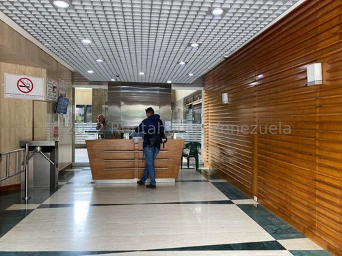 Imagen 9 de 15 de Oficina En Alquiler Las Mercedes 22-28494 Renta House Los Samanes