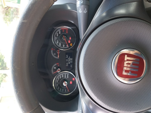 Fiat Palio Essence 1.6 - Prata - 4 Portas