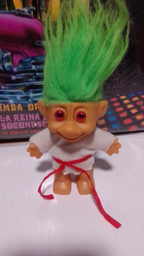 Figura Troll Versión Karateca Vintage 90s 11cm 