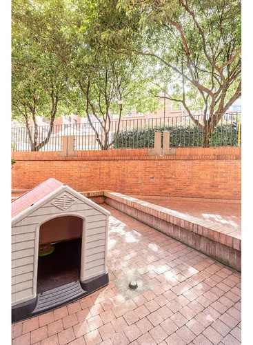 Apartamento En Venta En Los Rosales. Cod V2786