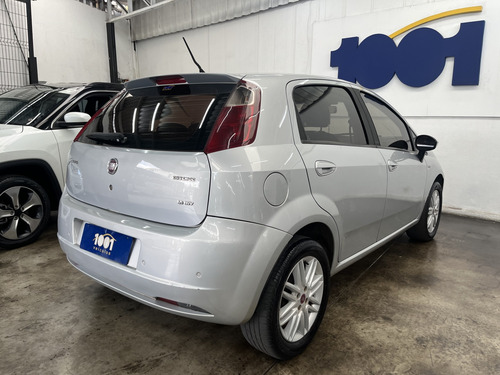 Fiat Punto 1.8 ESSENCE 16V FLEX 4P AUTOMATIZADO