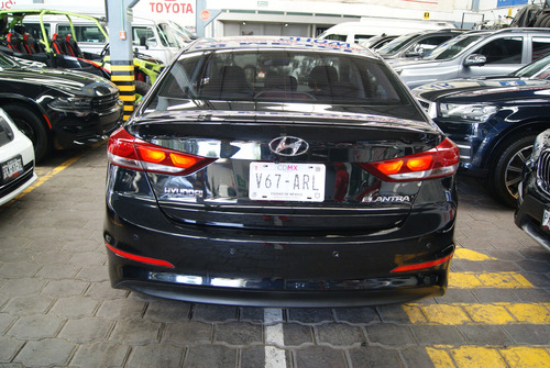 Hyundai Elantra 2.0 Gls At