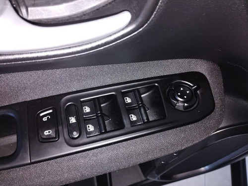 Imagen 21 de 23 de Jeep Renegade Sport Mt5