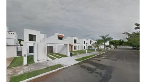 Casa En Venta C. 62 Gran Santa Fe Caucel Yucatan/ Recuperacion Bancaria Laab2