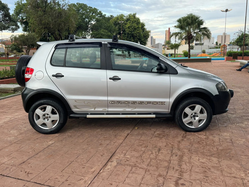 Volkswagen Crossfox 1.6 MI FLEX 8V 4P MANUAL