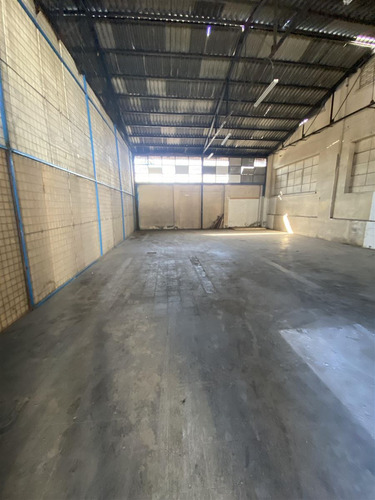 Bodega 600m2 En Arriendo En Quilicura