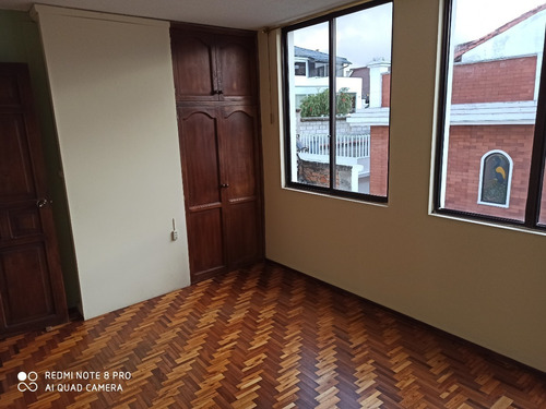 Imagen 5 de 8 de Arriendo Departamento 2 Dormitorios Sector Residencial Colegio Einstein - U Sek