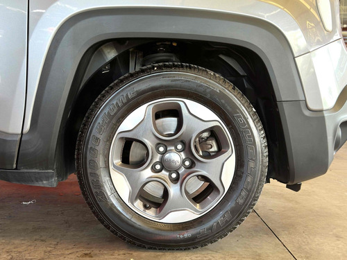 Jeep Renegade 1.8 16V FLEX 4P AUTOMÁTICO