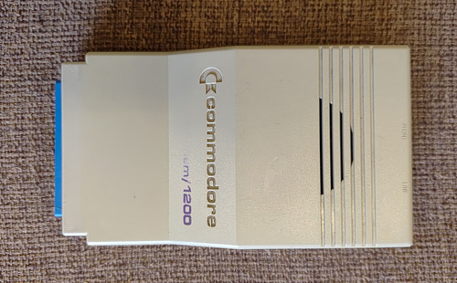 Controladora Commodore C64 Modem/1200 1670 - Não Testado (Usado)
