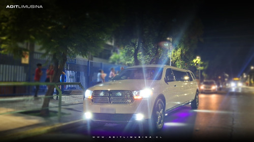Limusina Arriendo Cumpleaños Quinceañera Matrimonios Fiestas