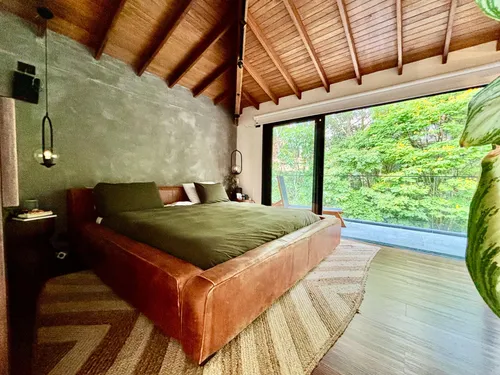 Casa En Venta En Poblado - El Campestre. Cod V4122