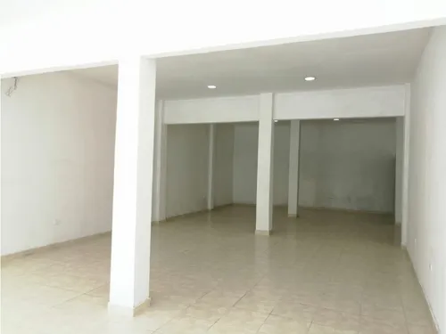 Local En Zona Comercial Del Centro De Barranquilla