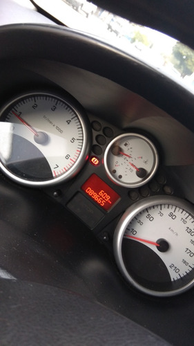Peugeot 207 Hb 1.4 2014 Preto Hatch